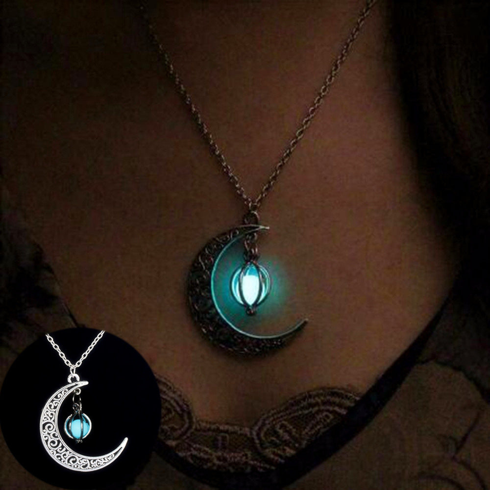 Natural Glowing Moon Healing Stone Necklace - Musaura